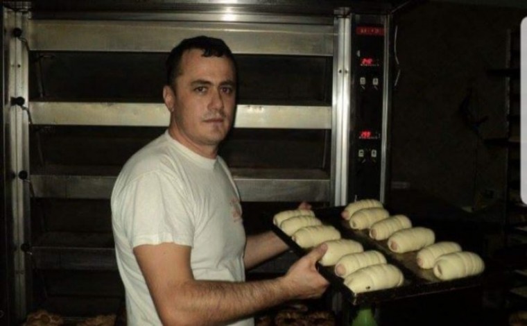 Bukpjekësi shqiptar nga Bujanoci ushqen fëmijët me aftësi të kufizuara në Vrajë