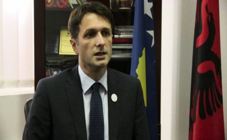 Murati: Thirrja për mosndryshim të kufijve, injorim i shqiptarëve të Kosovës Lindore