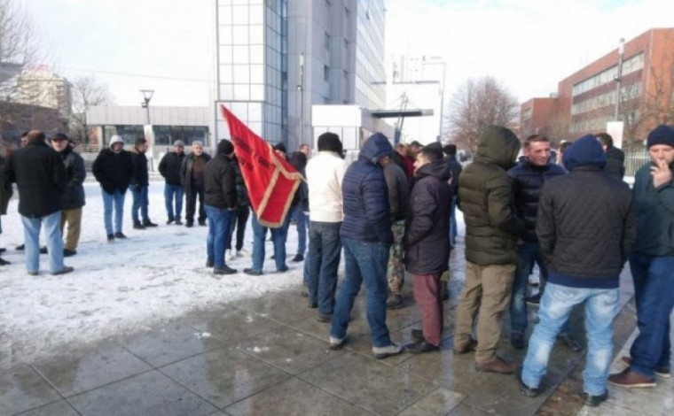 Ish-luftëtarët e UÇPMB-së kërkojnë statusin e veteranit nga Qeveria e Kosovës