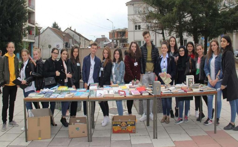 “Dituria” me disa aktivitete kulturore shënon 23 Prillin- Ditën Ndërkombëtare të Librit dhe Autorit (video)