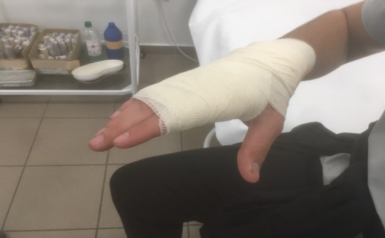 Sulmohen futbollistët shqiptarë në ndeshje me ekipin serb në Bujanoc