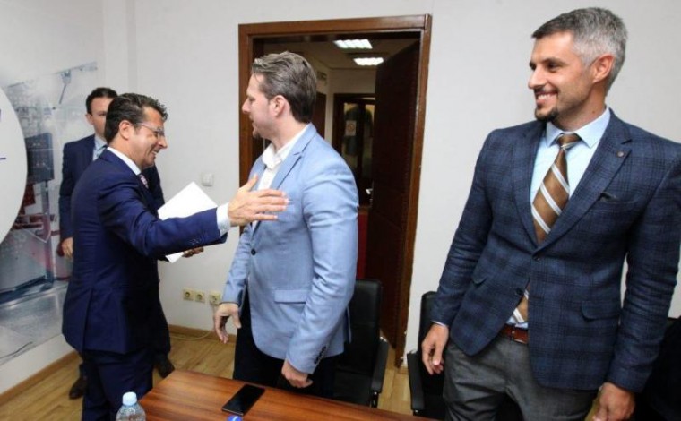 Ambasadori Orizio: Shqiptarët duhet të regjistrohen me emër dhe mbiemër korrekt në Serbi