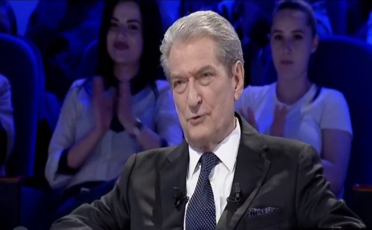 Tronditë ish-kryeministri Berisha: Serbët kanë dashur vetë ta heqin Preshevën, lufta për kufijtë