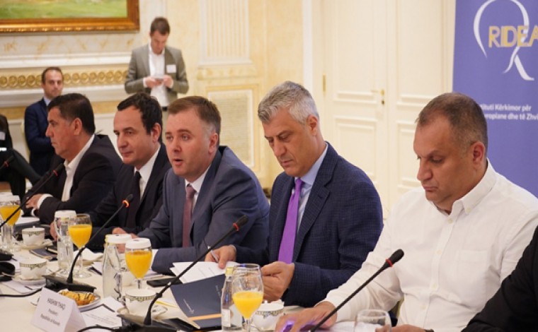Thaçi i kthehet korrigjimit të kufijve, Lugina t'i bashkohet Kosovës