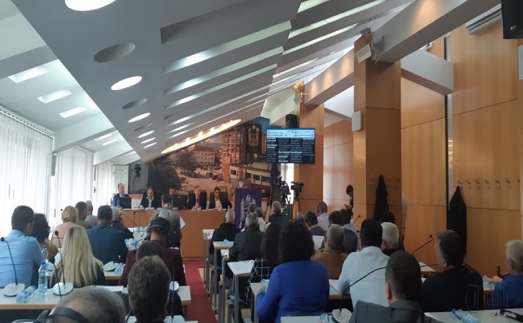 Kuvend, kërkohet heqja e dy pikave nga PD. Pozita rrëzon propozimin 