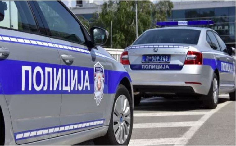 Transportonte 33 sirianë pa dokumente, arrestohet personi nga Bujanoci