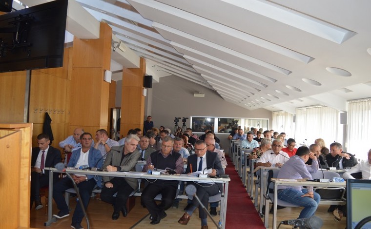 Buxheti 2019-së, Arifi: Realizim jo i mirë, Kamberi: Rruga Muhoc – Zarbincë do të filloj