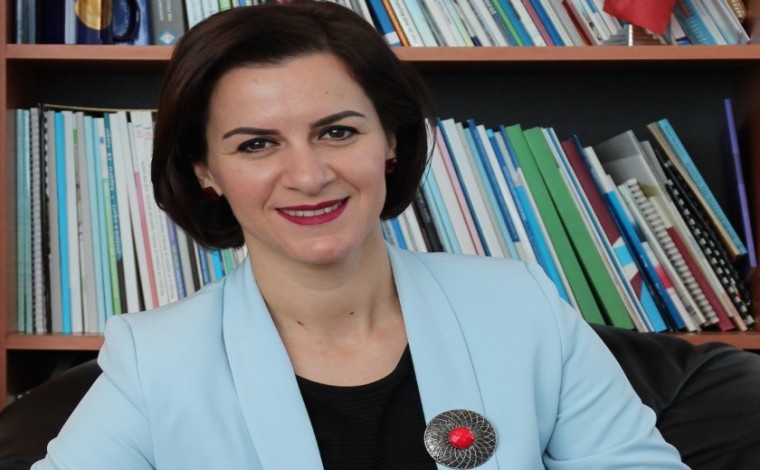 Teuta Fazliu nga Bujanoci, një nga 21 gratë e titullit “Zonjat që bëjnë Shqiptarinë”