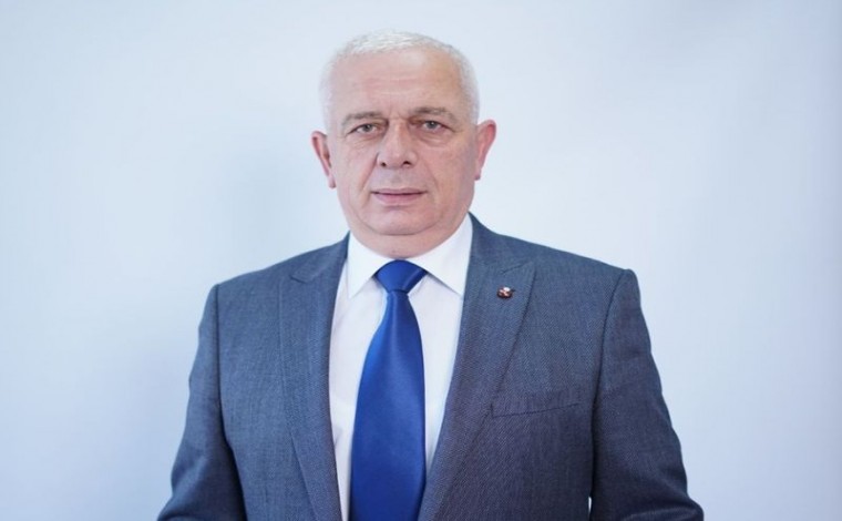 Arifi: Punën e kryetarit të komunës do ta kryej me nderë dhe përgjegjësi të plotë