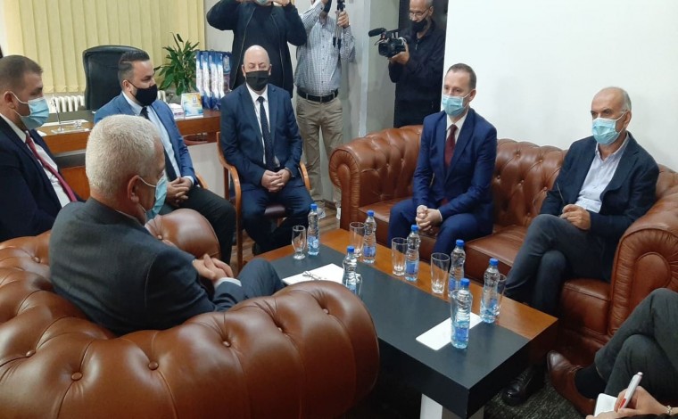 Zemaj në takim me kryetarin e komunës së Bujanocit: Bashkë të avancojmë shërbimet mjekësore