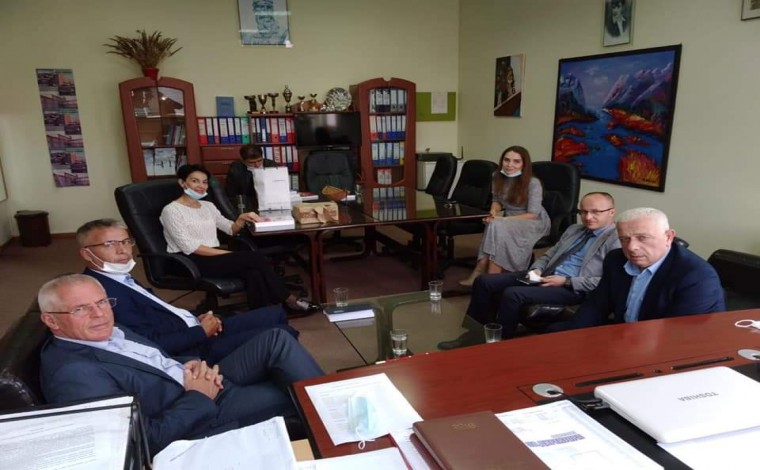 Delegacion i komunës së Bujanocit vizitë në shkollën e mesme