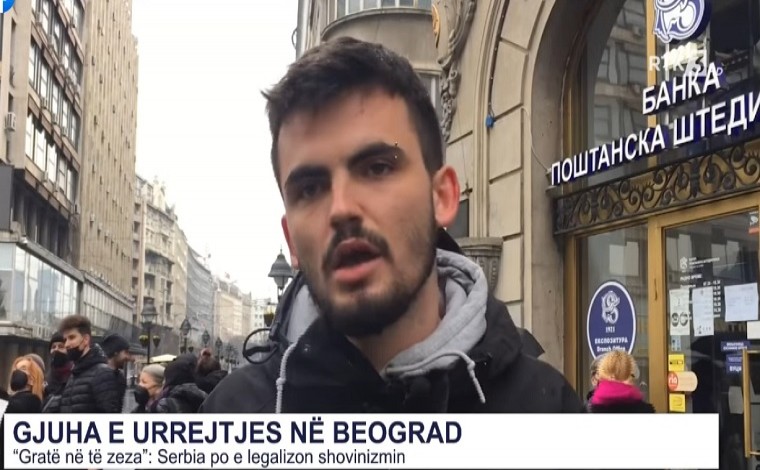 Protesta në Serbi kundër racizmit ndaj shqiptarëve: I pranishëm edhe studenti nga Presheva (video)