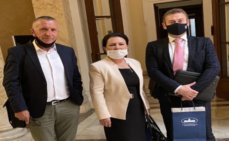 Deputetët shqiptarë pa propozime në kuvendin e Serbisë për ligjin e regjistrimit të popullsisë në Luginë
