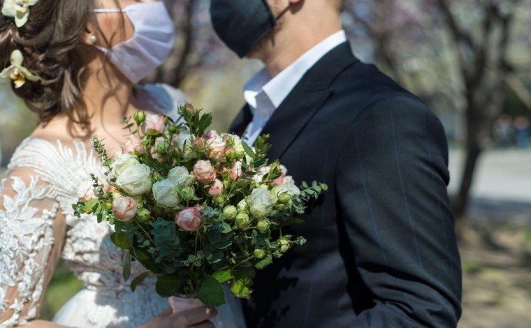 Priten lehtësime të masave Covid-19, dasmat mundë të lejohen me kushte?