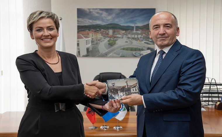 Unioni i Bashkive dhe Komunave Shqiptare hap zyrën e Turizmit në Preshevë (foto)