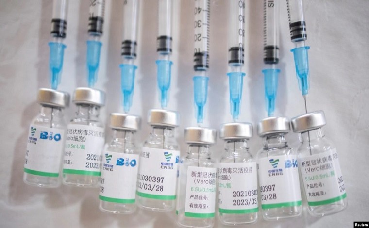 Serbia fillon themelet e fabrikës për prodhimin vaksinës Sinopharm kundër COVID-19 (video)