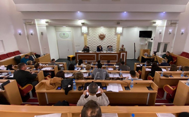 Kuvendi i komunës së Preshevës voton propozim buxhetin për vitin 2022 (video)