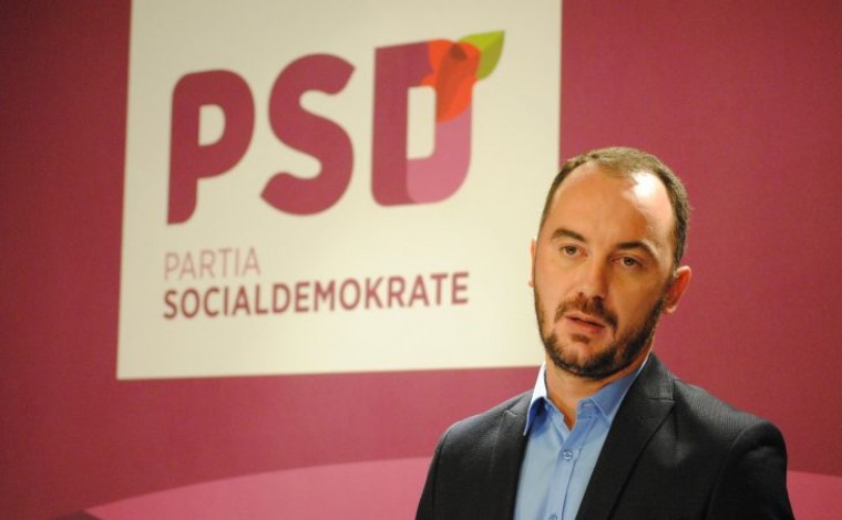 Molliqaj: Ripërcaktimi i kufijve është zgjidhja për paqen e përhershme me Serbinë