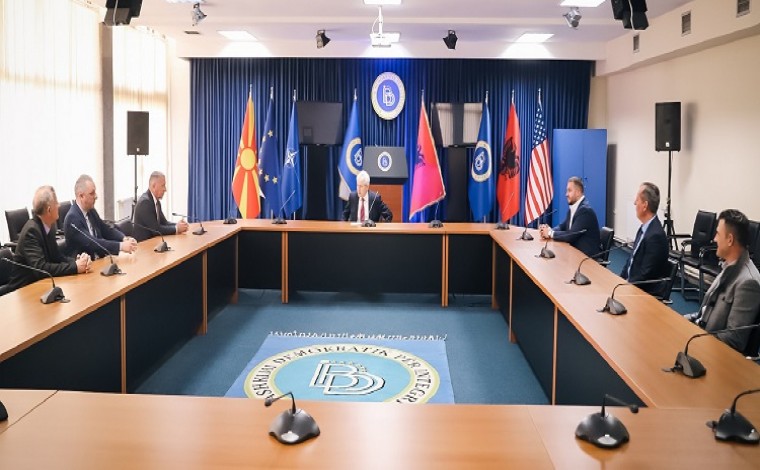 Maqedoni: Ali Ahmeti pret kandidatët nga lista "Koalicioni i Shqiptarëve të Luginës"
