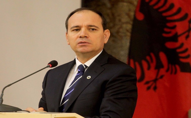 Kush ishte Bujar Nishani, ish-president i Shqipërisë? Vizita e tij historike në Bujanoc dhe Preshevë (video)