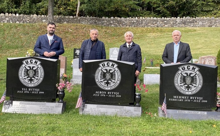 Përfaqësuesit politik nga Bujanoci dhe Presheva homazhe në New York, historia e vëllezërve Bytyqi