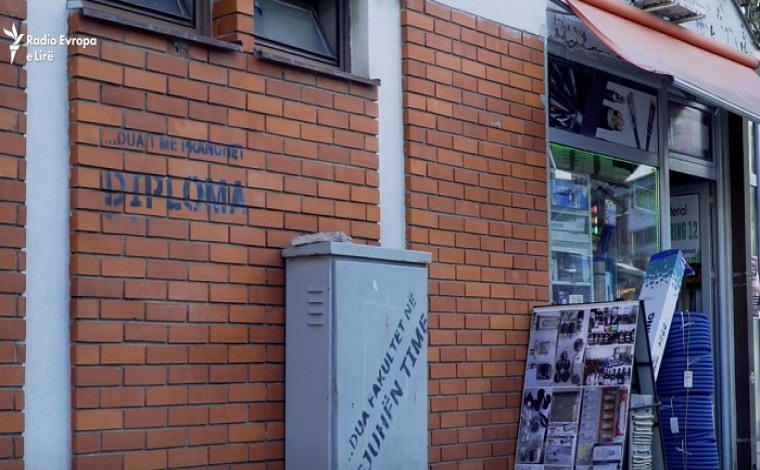 Pse po largohen shqiptarët nga Lugina e Preshevës? (video)