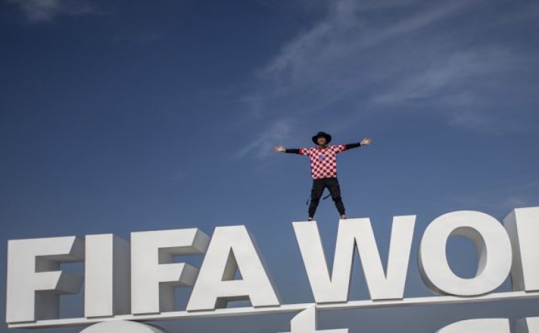 FIFA publikon shifrat e vizitorëve në Katar