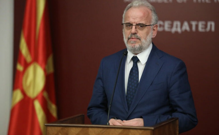 Kush është Talat Xhaferi, kryeministri i parë shqiptar në Maqedoninë e Veriut?