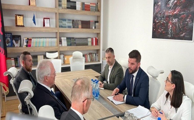 Bujanoc: Në zyrën e Këshillit Kombëtar Shqiptar priten ambasadori Hill dhe Braathu
