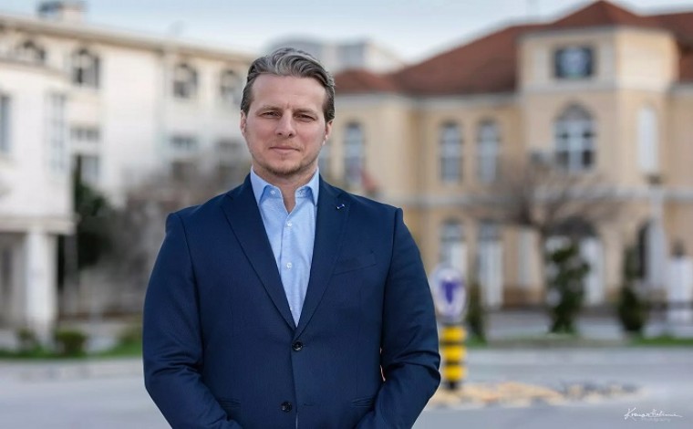 Verifkim i fakteve: Pse u shkarkua kryetari i komunës së Preshevës, Shqiprim Arifi