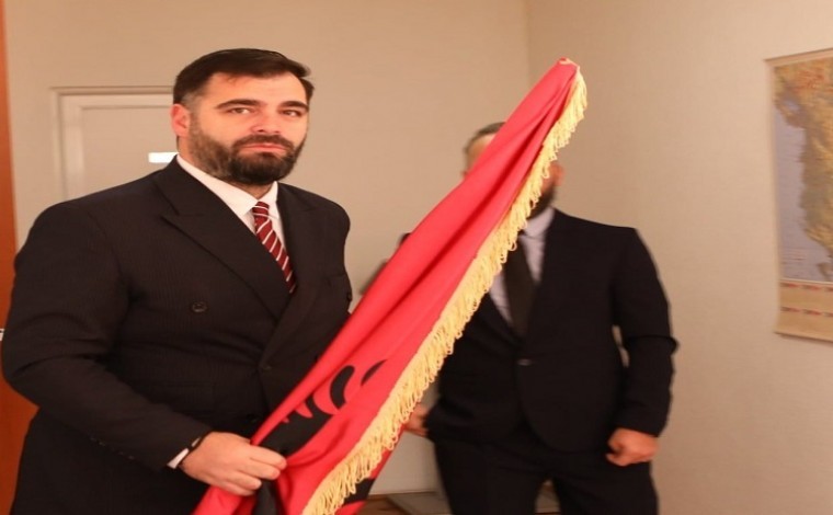Mustafi për emërimin e Demo Berishës si ministër në Serbi: Përtej fasadës dhe të veprojnë kundër