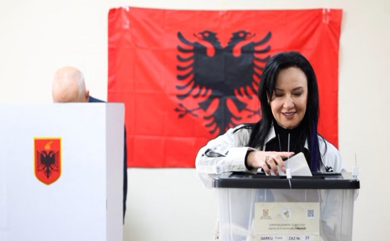 Përfundon votimi në zgjedhjet parlamentare në Shqipëri