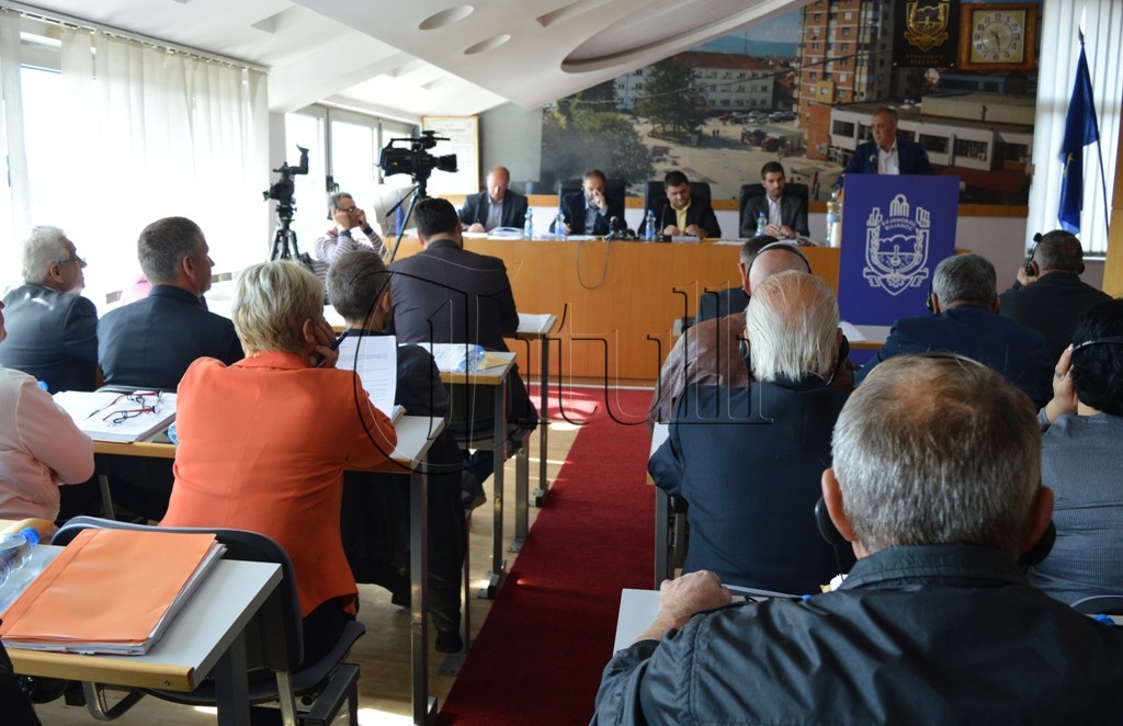 Komuna e Bujanocit zvogëlon numrin e punëtorëve, vullnetar e disa të detyruar