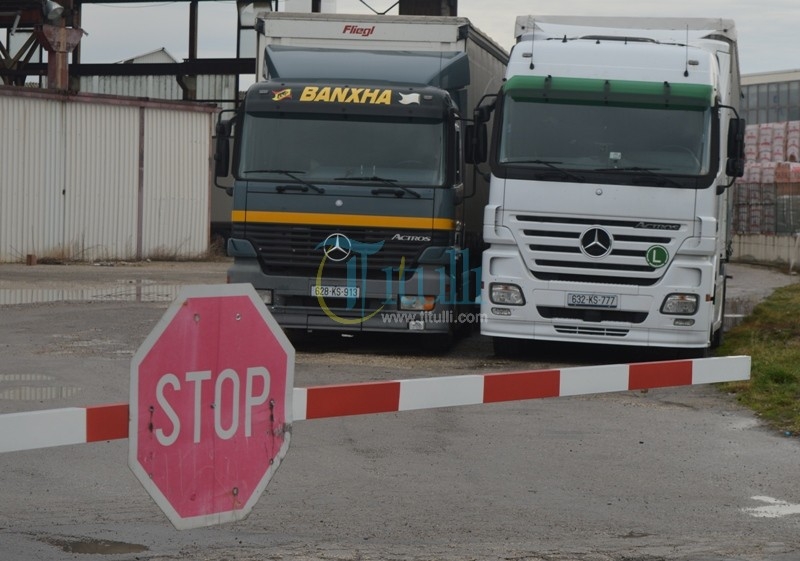 Arifi: Sigurohen 43 tekste shkollore shqipe, shkollat e mesme pa tekste (video)