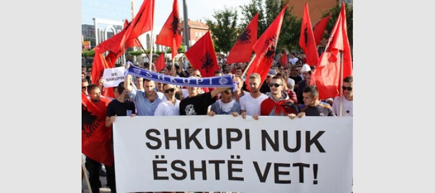 Priten protesta në Shkup për "Monstrën" dhe "Sopotin"