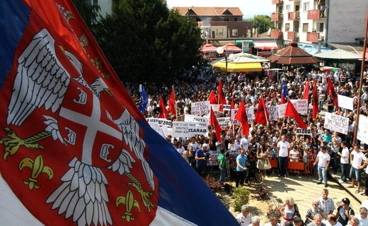 43 mijë paga mujore nga Beogradi për serbët në Kosovë, Lugina asnjë cent nga Shqipëria e Kosova!