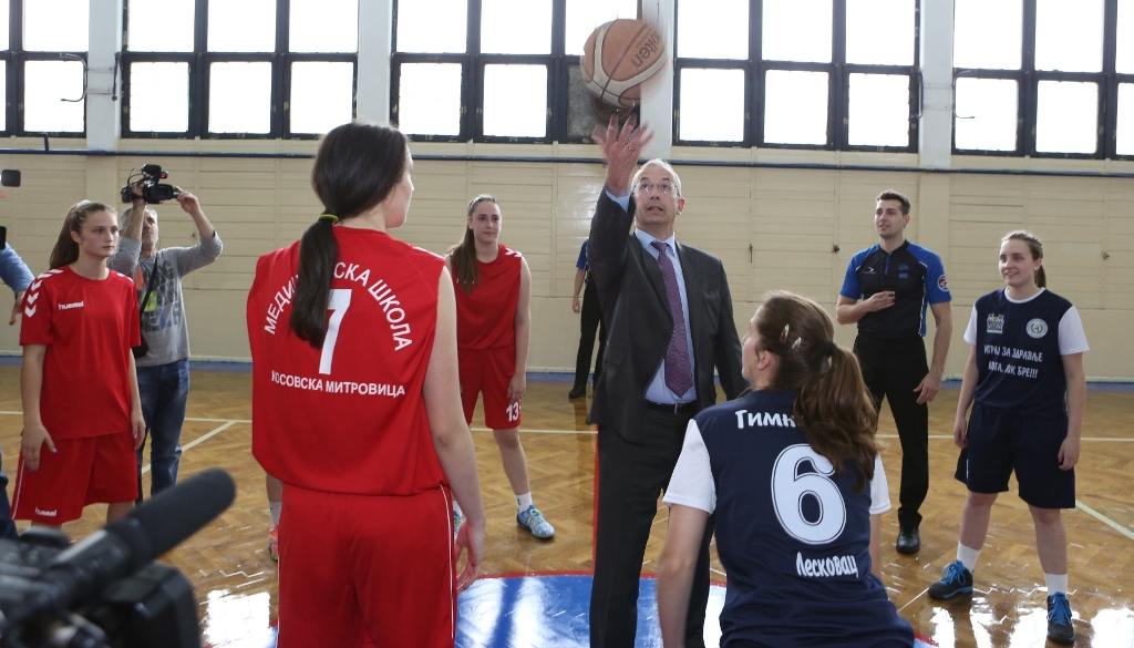 Davenport në Vranjë: Serbia përfitoi 3 miliardë euro nga BE-ja