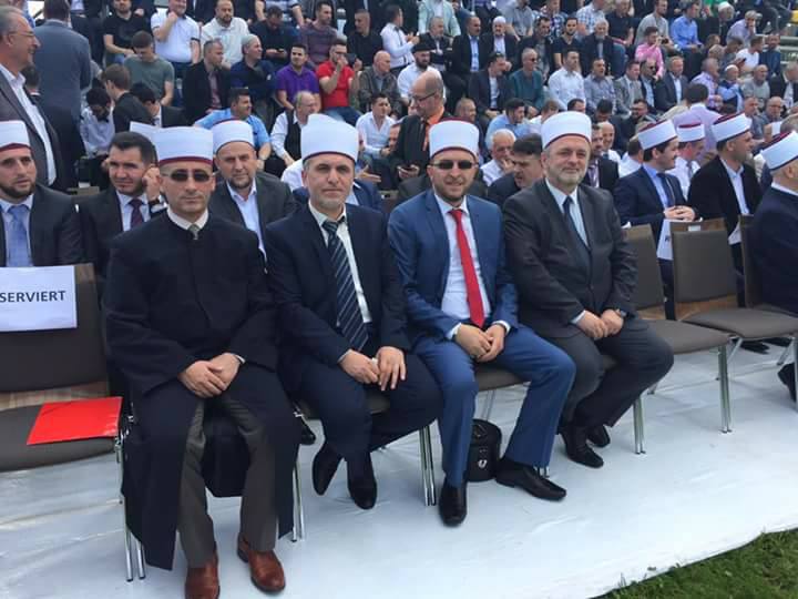Përfaqësues nga Bashkësia Islame në Preshevë, pjesë e hapjes së xhamisë në Wil të Zvicrës (foto)