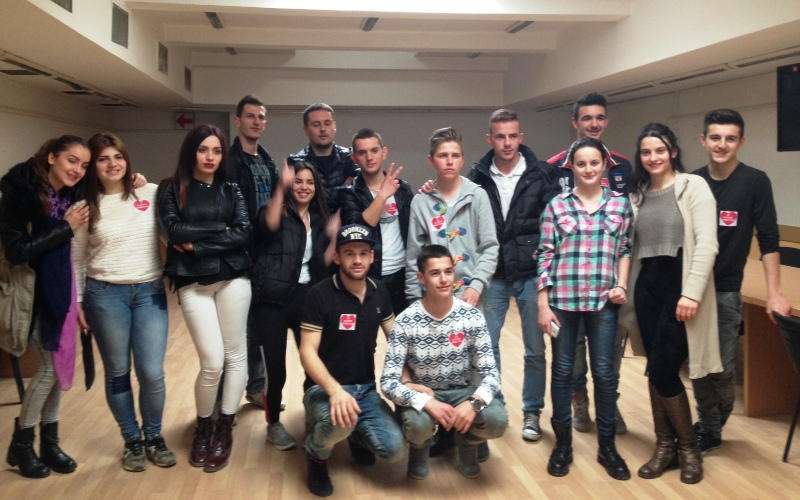 "Hate Fighters", me art kundër dhunës (Foto)