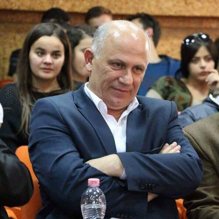 Islam Isufi: Kurrë s'mundë të më shkarkojnë nga shkolla e mesme teknike në Preshevë