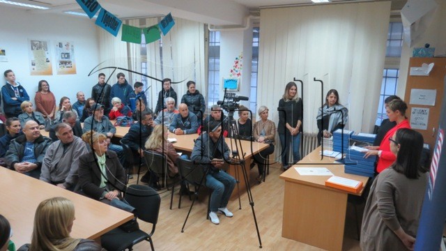 Mësimi i gjuhës angleze në "Këndin Amerikan", në interes për nxënësit