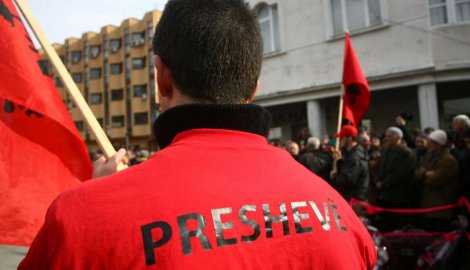 RTV "Presheva" dorëzon lajmet e 28 nëntorit me kërkesë të prokurorit në Vranjë (Video)