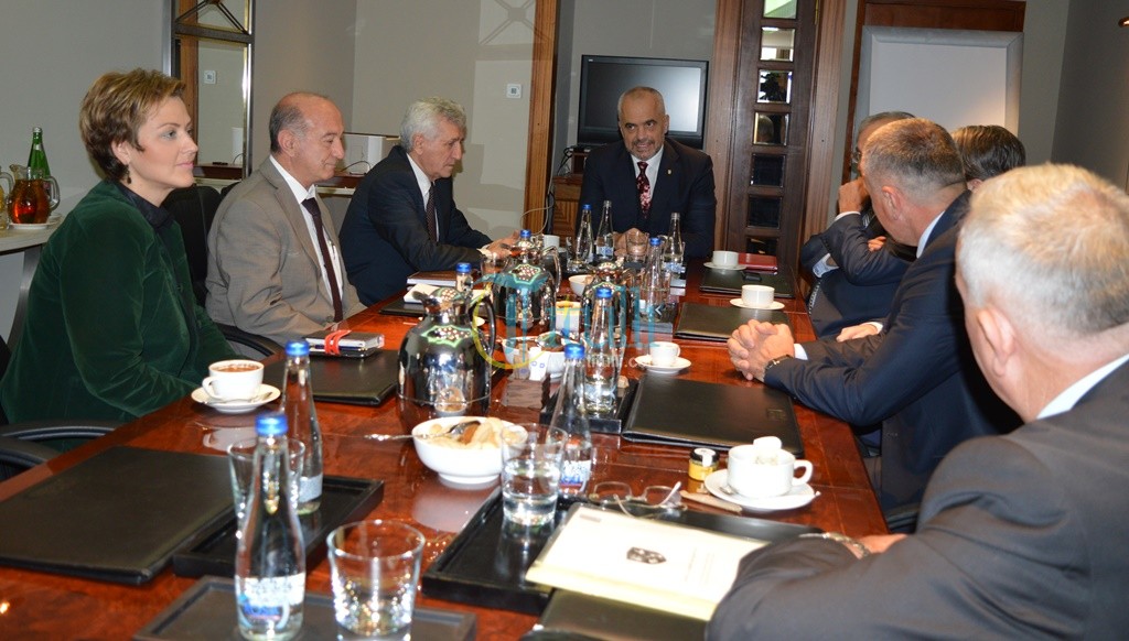 Rama takim sy më sy në Beograd me përfaqësuesit shqiptarë të Luginës (foto&video)
