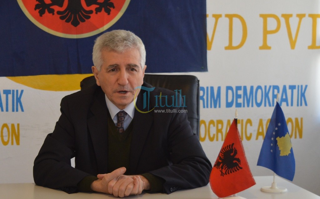 Halimi: Takimi i Arifit dhe Salihut me kryeministrin e Kosovës jo legjitim?