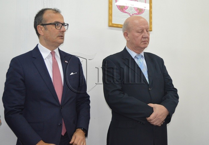 Ambasadori i BE-së, Sem Fabrici në Bujanoc: Të përkushtuar për zhvillimin e këtij rajoni