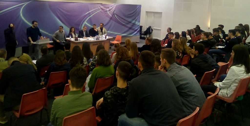 Mbahet tribuna në Preshevë me emër "Ejani të njihemi, ejani të bëhemi tolerues"