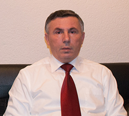 Shefket Jakupi, boton edhe dy libra në fushën e ekonomisë