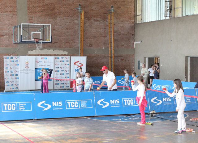 Nxënësit e Bujanocit me sport kundër dhunës