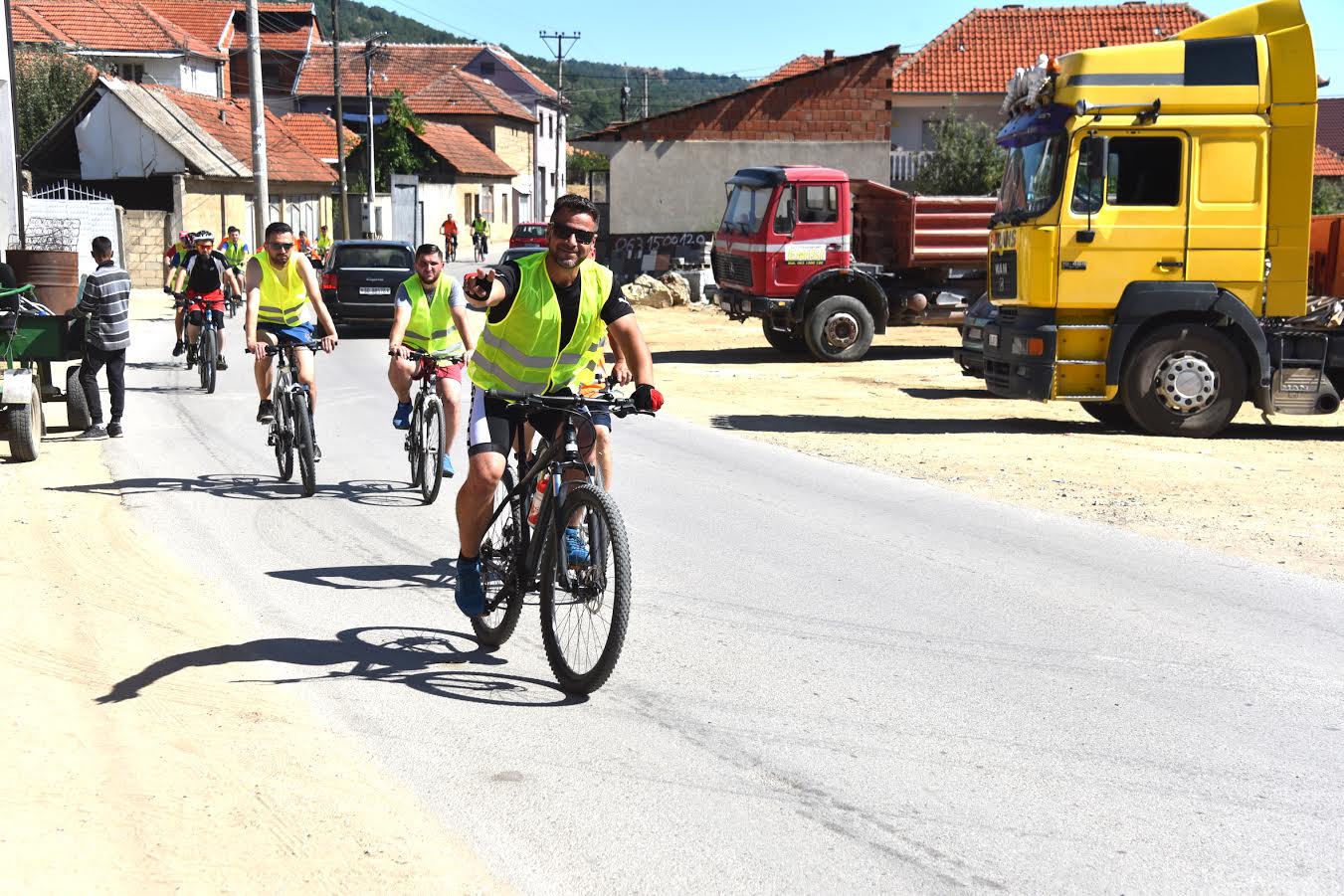 U mbajt "Tour de Lugina", turne me biçikleta