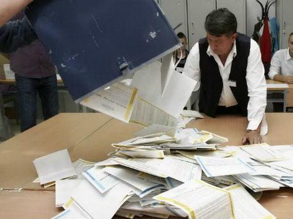 Ekskluzive: Në Konçul vota më shumë se votues, anulohet votimi